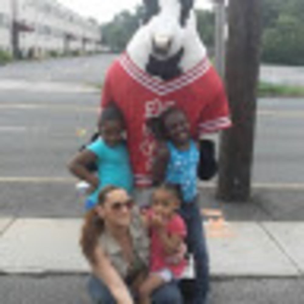 Meet your Posher, Alma